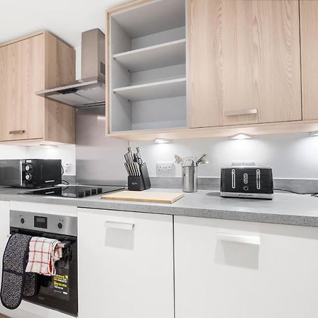 Ebra Stays - Choice Of 2 Or 3 Individual Beds - Luxury New Build Apartment ✪ City Centre, Digbeth ✓ Smart Tv'S & Large Corner Sofa - Birmingham Kültér fotó