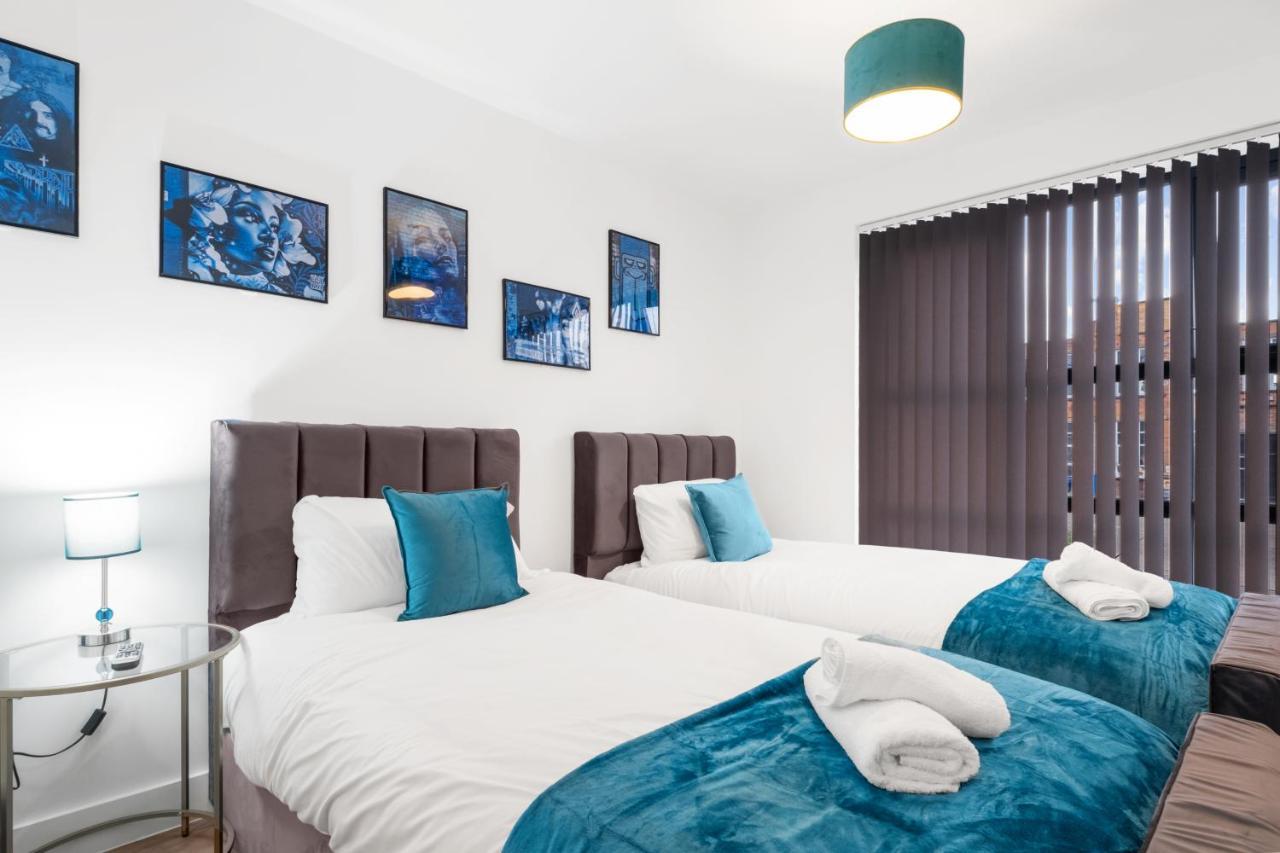 Ebra Stays - Choice Of 2 Or 3 Individual Beds - Luxury New Build Apartment ✪ City Centre, Digbeth ✓ Smart Tv'S & Large Corner Sofa - Birmingham Kültér fotó