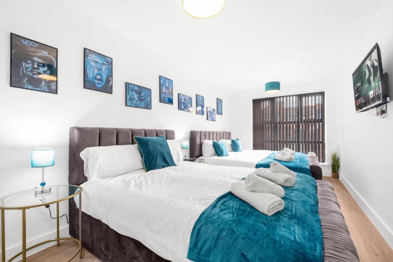 Ebra Stays - Choice Of 2 Or 3 Individual Beds - Luxury New Build Apartment ✪ City Centre, Digbeth ✓ Smart Tv'S & Large Corner Sofa - Birmingham Kültér fotó