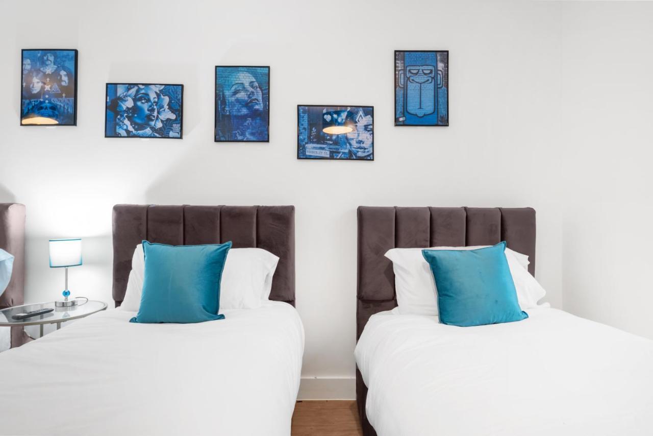 Ebra Stays - Choice Of 2 Or 3 Individual Beds - Luxury New Build Apartment ✪ City Centre, Digbeth ✓ Smart Tv'S & Large Corner Sofa - Birmingham Kültér fotó