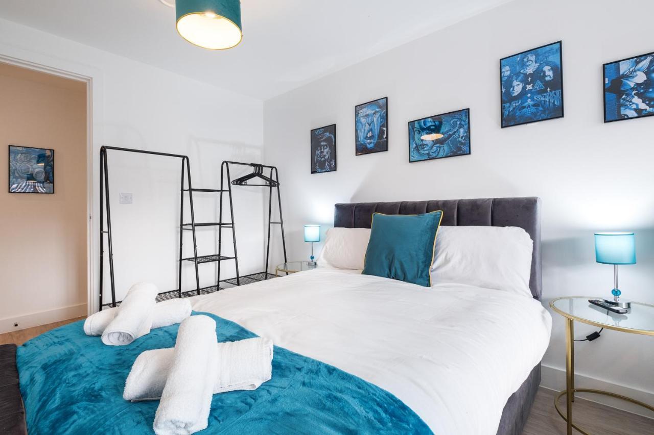 Ebra Stays - Choice Of 2 Or 3 Individual Beds - Luxury New Build Apartment ✪ City Centre, Digbeth ✓ Smart Tv'S & Large Corner Sofa - Birmingham Kültér fotó